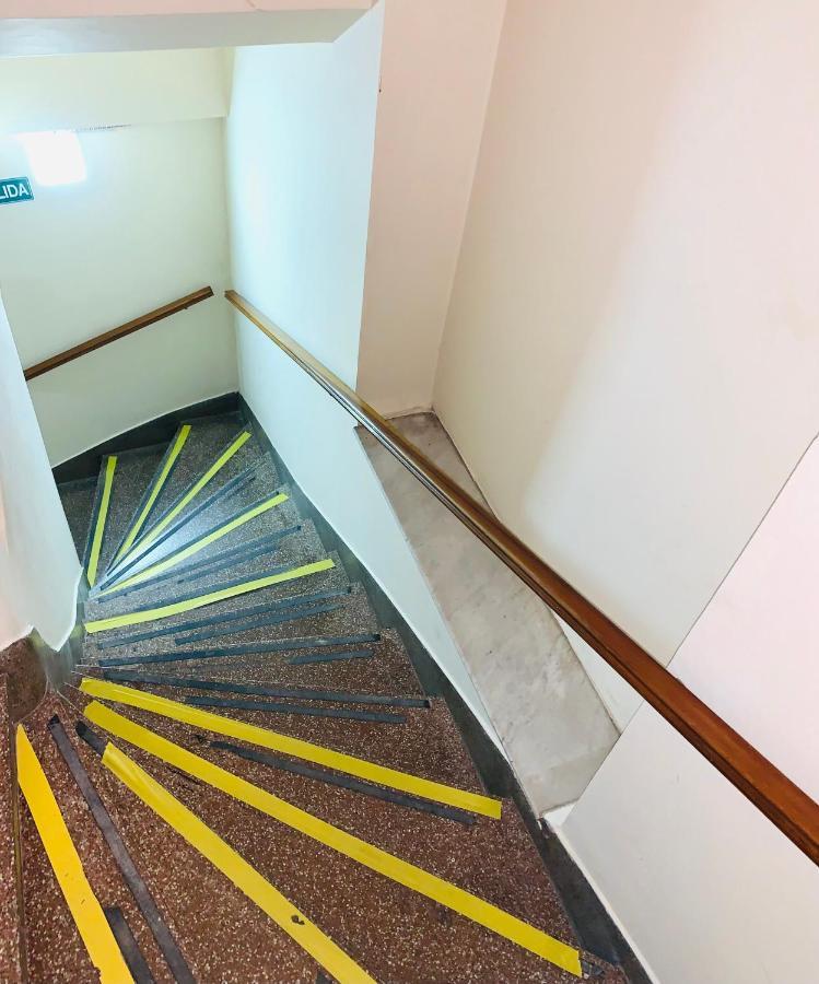 بوينس آيرس Hotel Atenas المظهر الخارجي الصورة