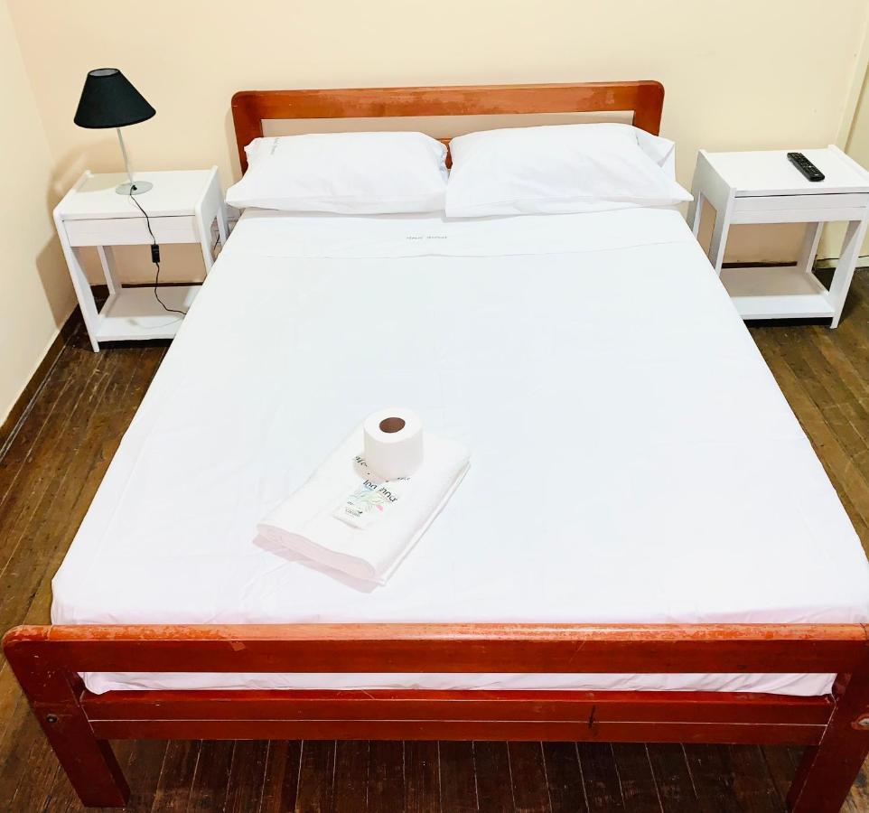 بوينس آيرس Hotel Atenas المظهر الخارجي الصورة