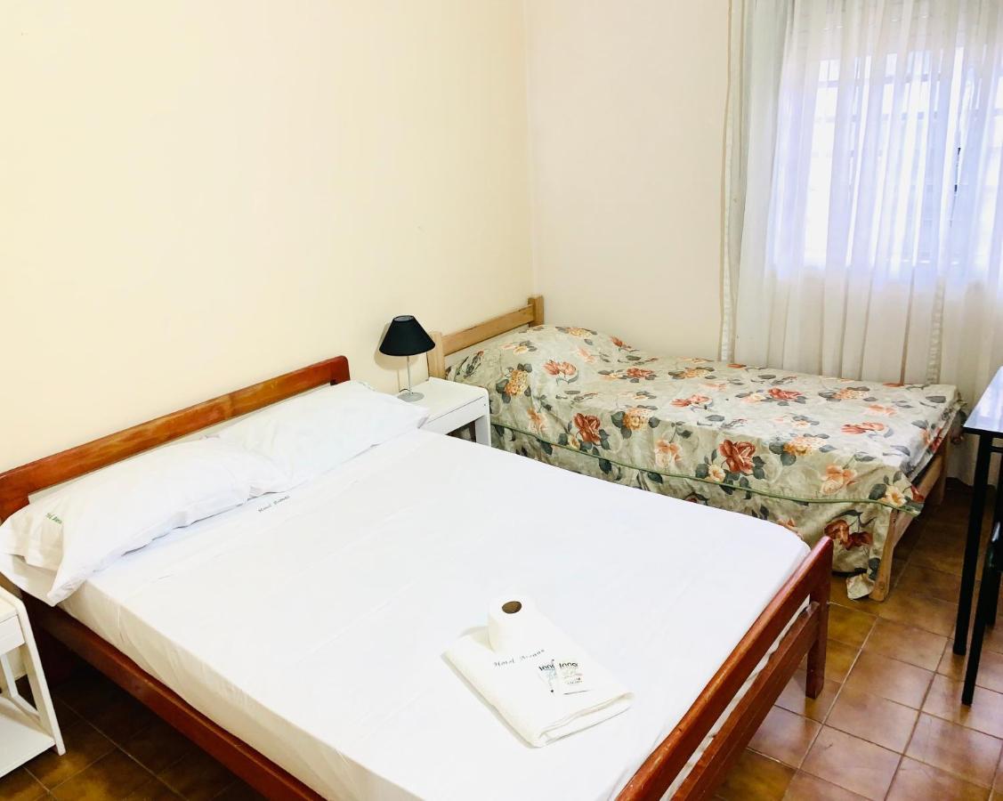 بوينس آيرس Hotel Atenas المظهر الخارجي الصورة