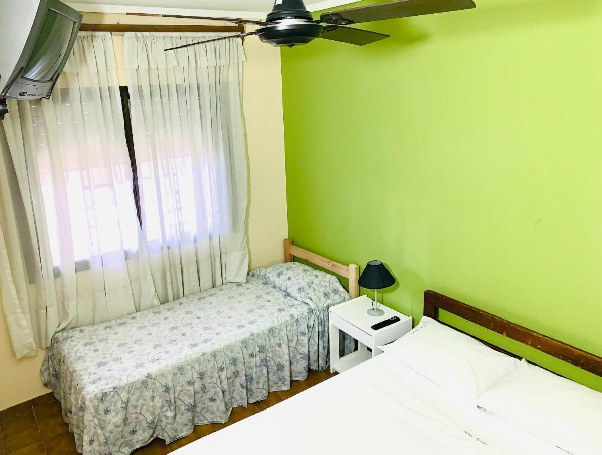 بوينس آيرس Hotel Atenas المظهر الخارجي الصورة